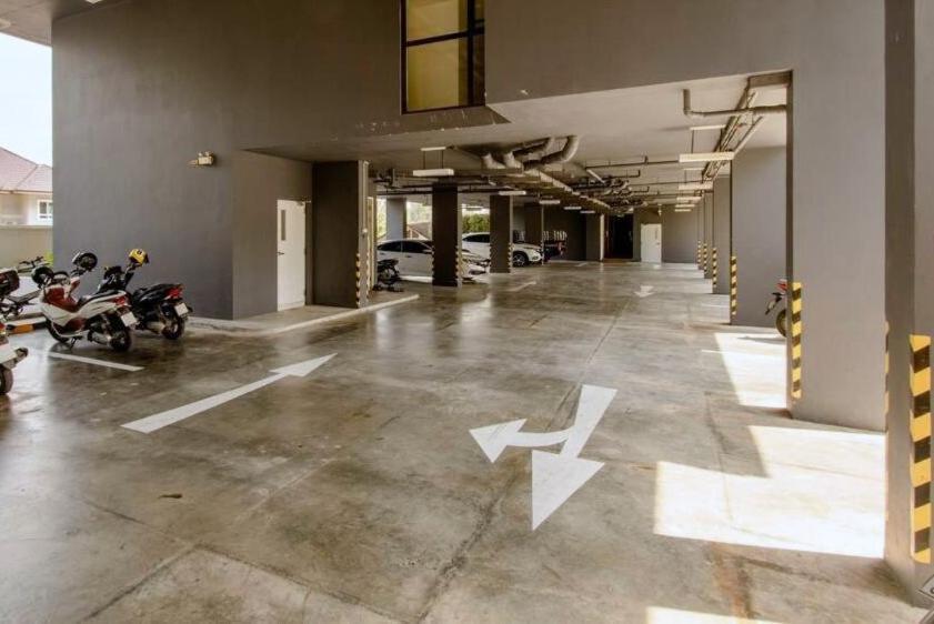 Sea View Apartment At Aristo2 By Lofty Ban Lum Fuang المظهر الخارجي الصورة